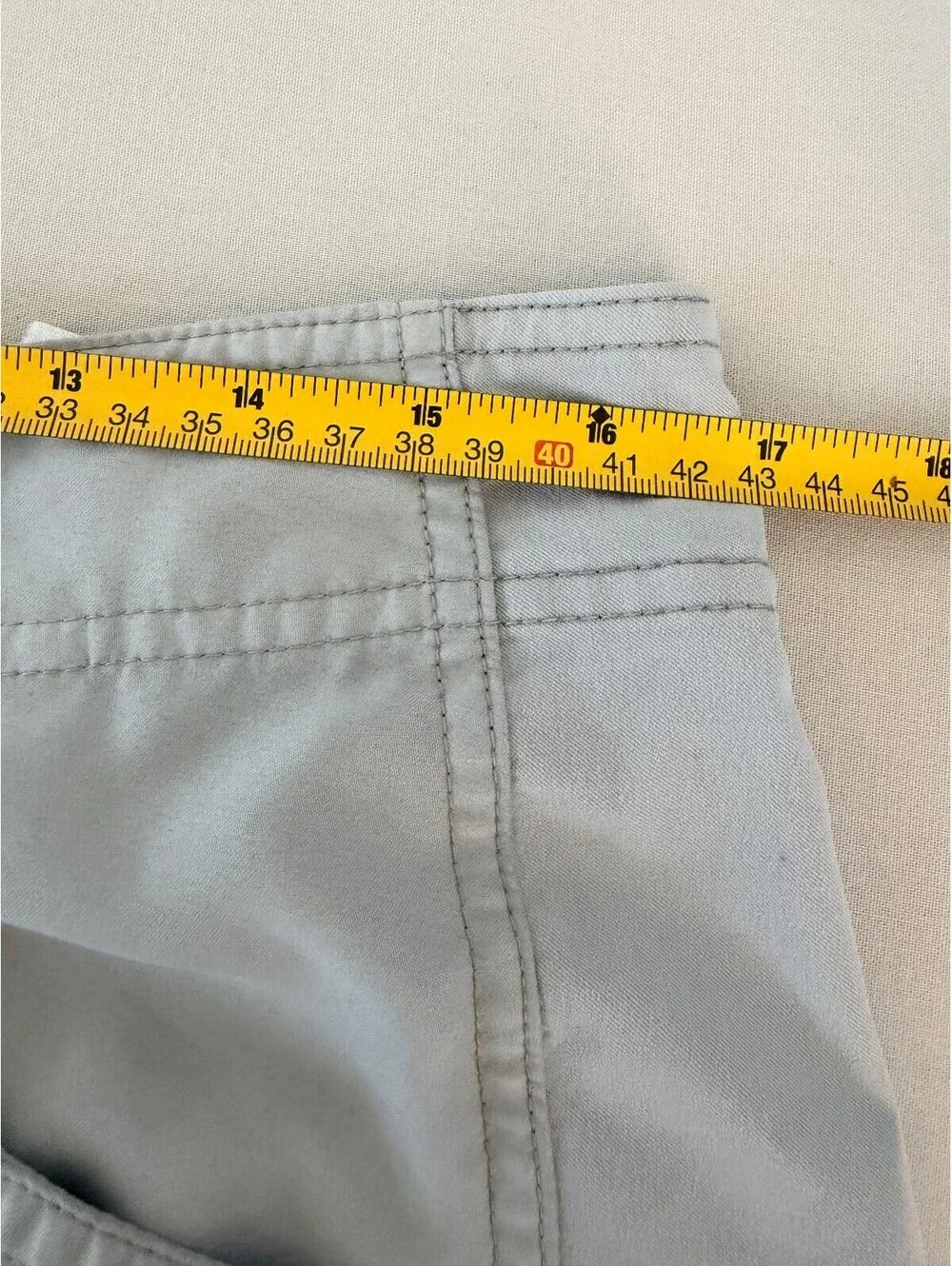 Columbia PFG Omni-Shade Men's 32 Gray Cargo Fishing Hiking Utility Shorts